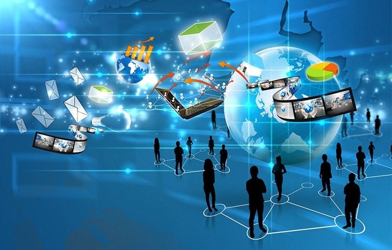 Công nghệ thông tin đã trở thành một phần tất yếu, là cầu nối giữa các thành phần của một xã hội toàn cầu.